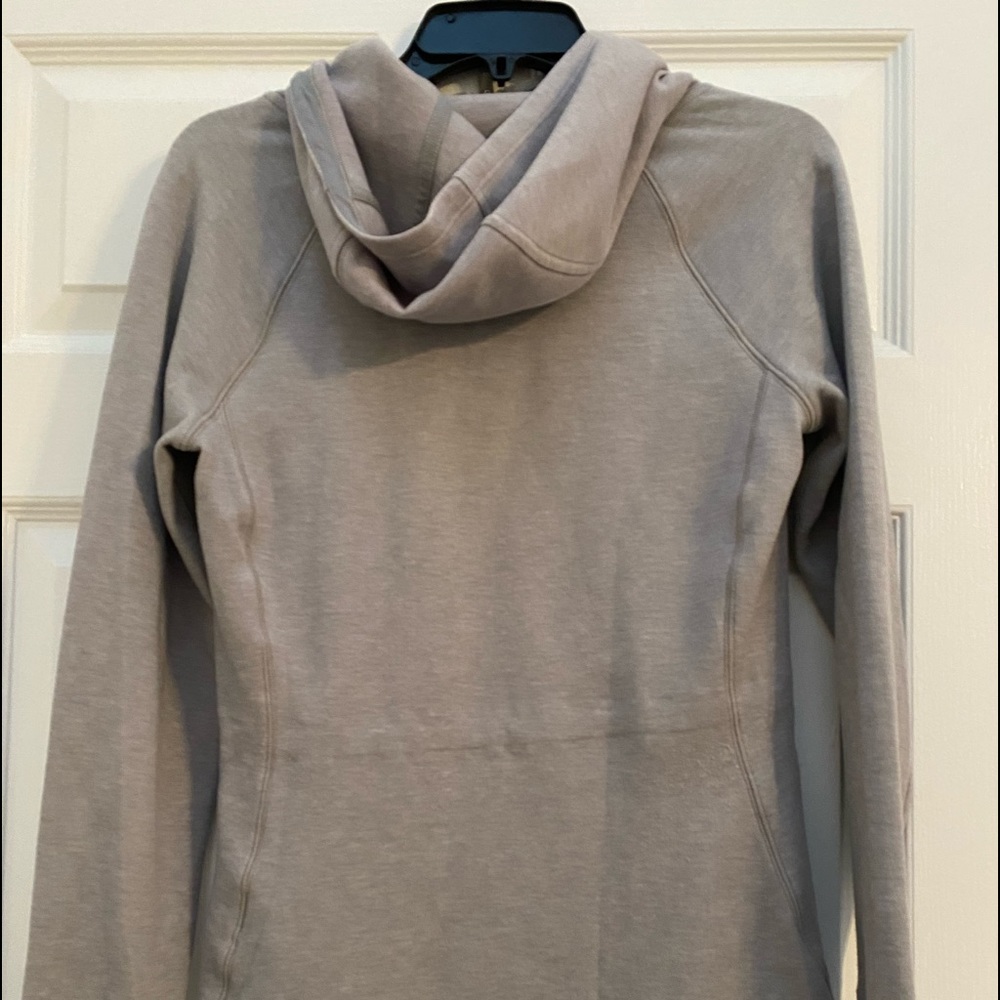 The North Face Pullover - image 3